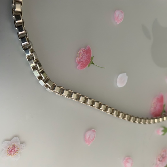 ‼️SOLD🌈☂️‼️SALE💯Auth Tiffany & Co. Chain - Picture 4 of 7